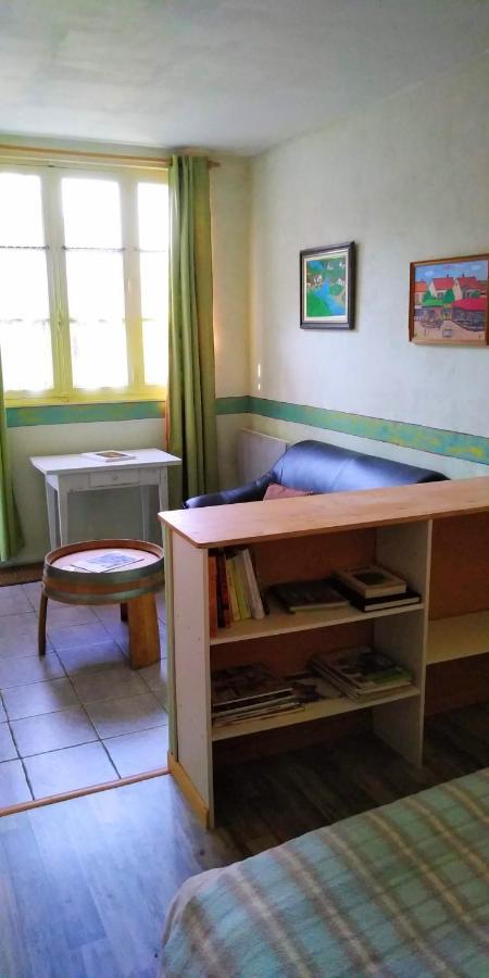Bed and Breakfast Ferme De L'Art Rural Et Populaire Maillot Exterior foto